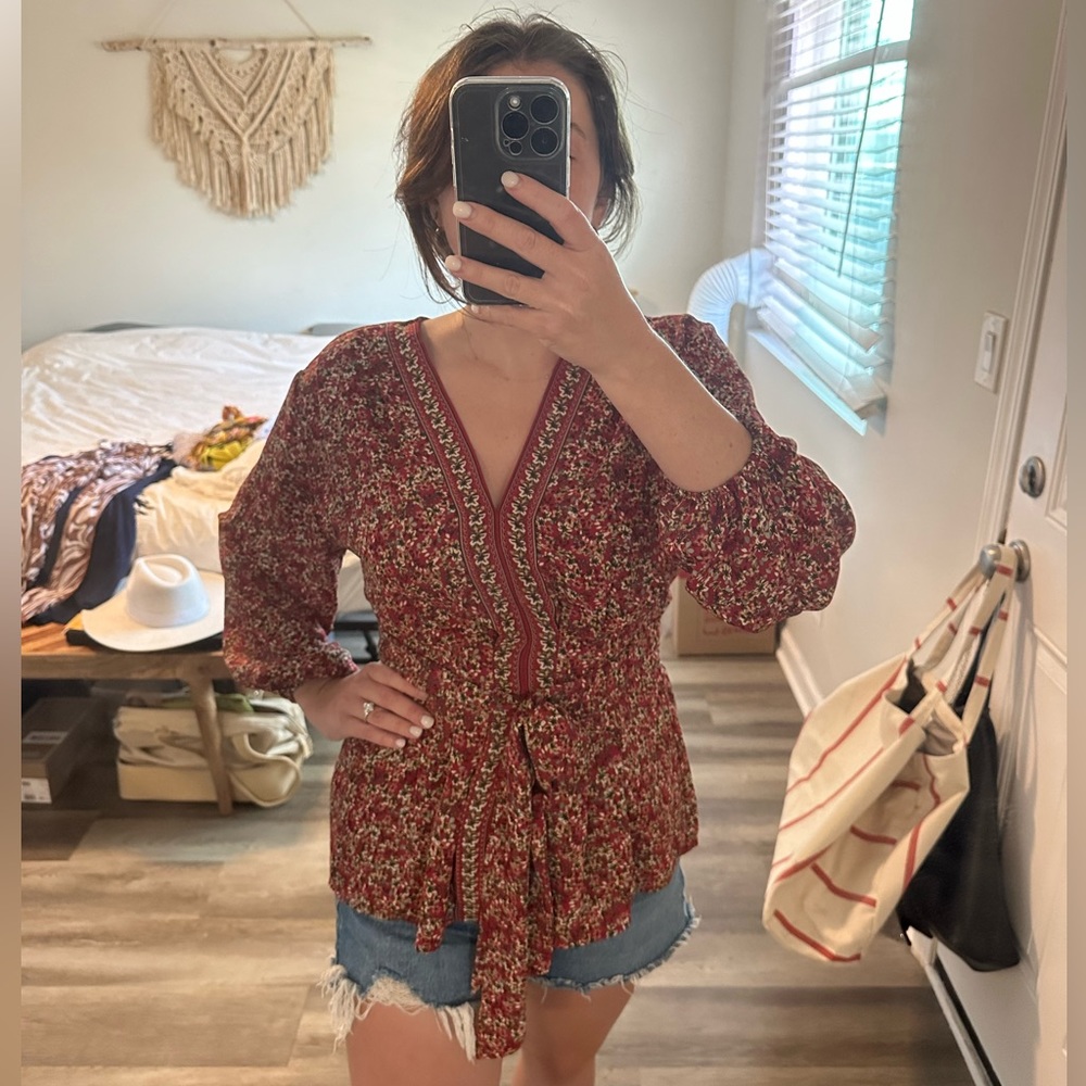 Women’s Top